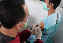 Photo of Cakupan Sudah 59,10 persen, Vaksinasi Lansia Terus Digenjot