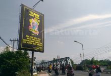 Photo of Viral Ucapan Ultah Unik Lewat Billboard di Kediri, Wujud Cinta Anak ke Ibu