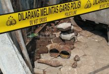 Photo of Warga Kota Kediri Temukan Mortir Saat Gali Tanah Untuk Konstruksi Rumah