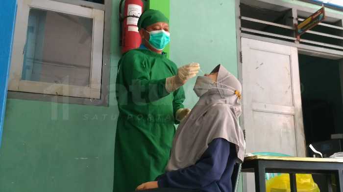 Photo of Langkah Antisipasi, Sekolah – Dinkes Kota Kediri Jalin Komunikasi Resiko Covid-19