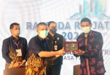 Photo of Wali Kota Kediri Raih Penghargaan REI Jatim