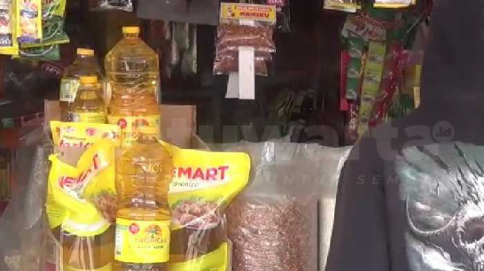 Photo of Masyarakat Dihimbau Tidak Borong Minyak Goreng