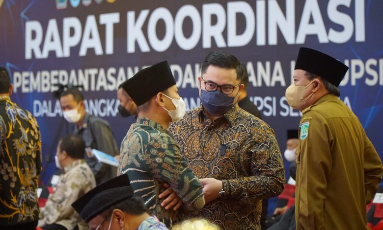 Photo of Cegah Potensi Korupsi, Bupati Kediri Wajibkan Penerapan TNT