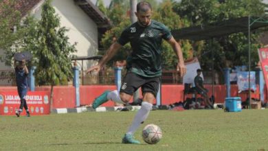 Photo of Ada Tidaknya Pengganti Ibrahim Bahsoun Menanti Pelatih Baru