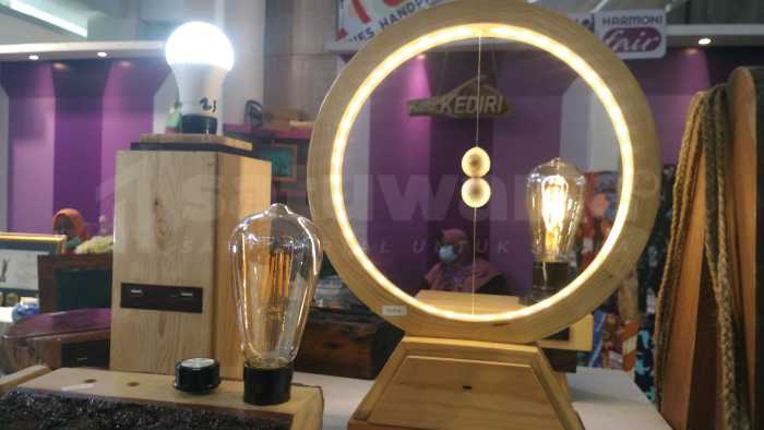 Photo of UMKM Kab Kediri Sedot Perhatian Pengunjung Harmoni Fair