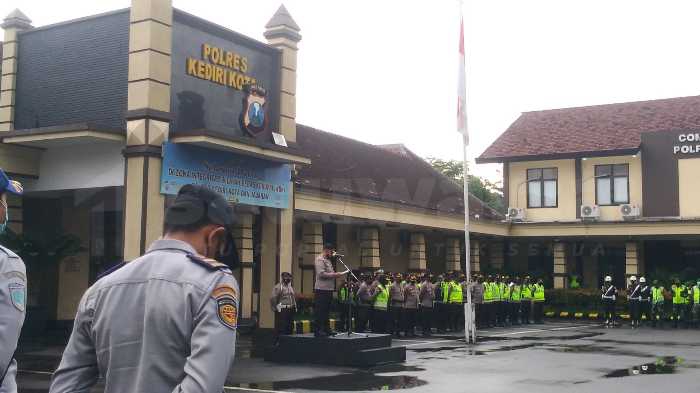 Photo of 731 Personel Gabungan Amankan Malam Pergantian Tahun di Kota Kediri