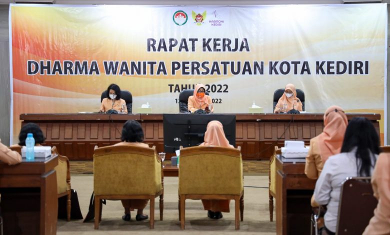 Photo of Juara Pertama e-Reporting Jadi Kado di Awal Tahun