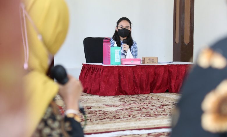 Photo of Mbak Cicha Dorong Yayasan Dharma Wanita Mampu Bersaing di Dunia Pendidikan