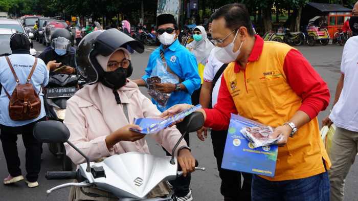 Photo of Ledang Bersama, Edukasikan Pentingnya Disiplin Prokes