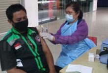 Photo of Ratusan Pengemudi Ojol di Kota Kediri Ikuti Vaksinasi Booster Massal