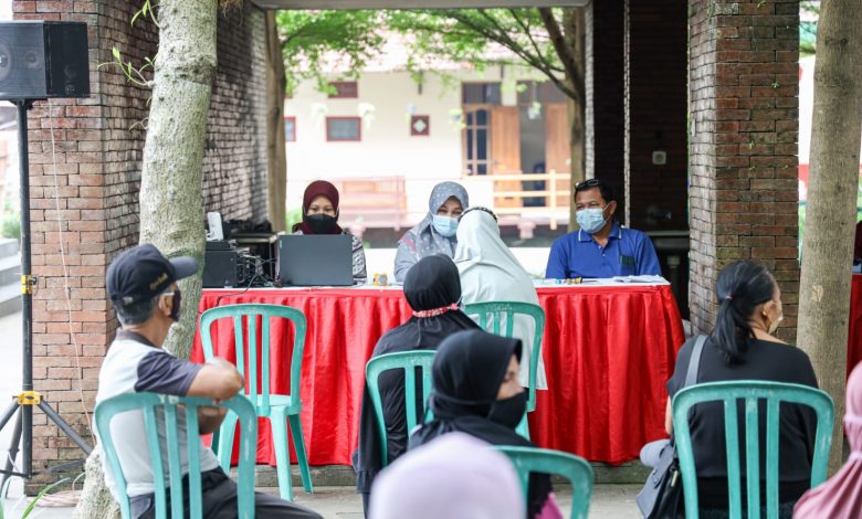 Photo of Vaksinasi Booster Aman, Masyarakat Dihimbau Tak Perlu Takut