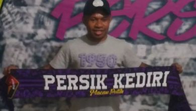 Photo of Feri Pahabol Susul 2 Juniornya Gabung Persik Kediri