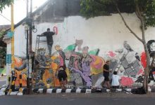 Photo of 3 Komunitas Mural Serentak, Usung Pesan Pentingnya Pererat Persatuan dan Kesatuan