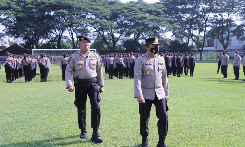 Photo of Apel Pasukan Pengamanan Pilkades Serentak, Ini Pesan Kapolres Kediri