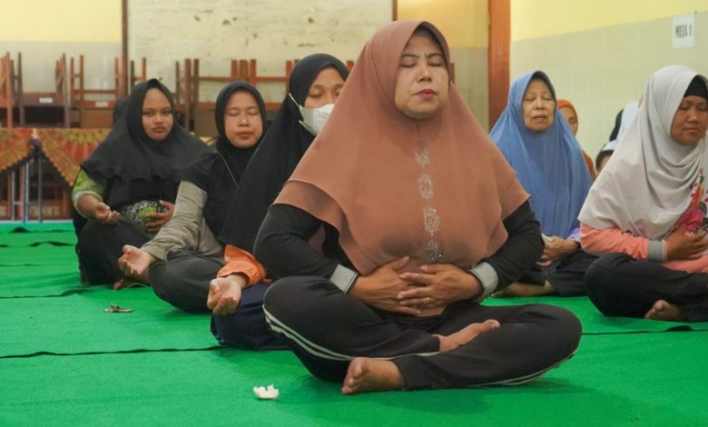 Photo of Pendampingan-Trauma Healing Bagi Warga Terdampak Insiden Ngadiluwih