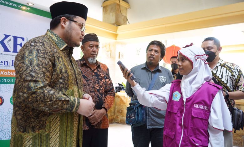 Photo of Hadiri Musda Muhammadiyah VII, Mas Dhito Diwawancarai Wartawan Cilik