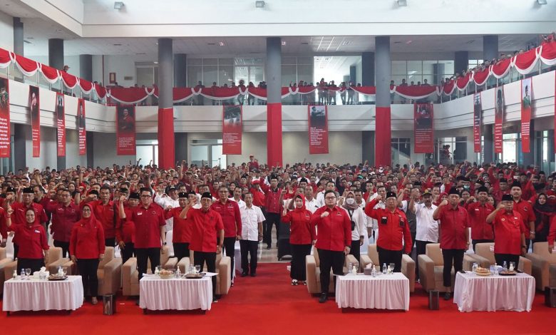 Photo of PDIP Jatim Konsolidasi Akbar di Kediri, Satukan Komitmen Untuk Pemilu 2024