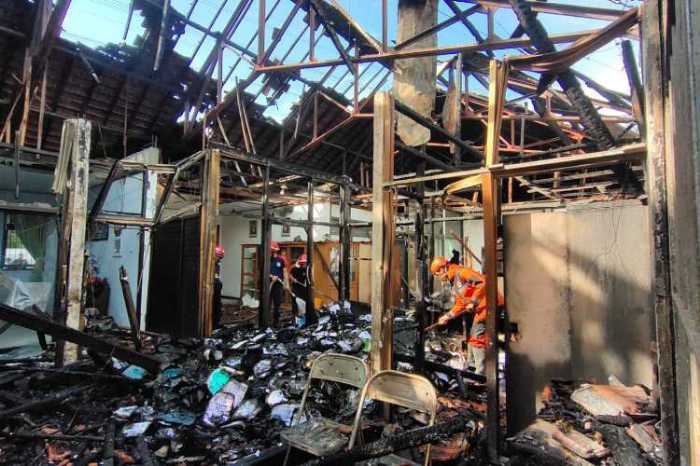 Photo of Kantor DKPP Kota Kediri Dilalap Api