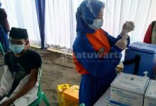 Photo of Penanganan Vaksinasi Cepat, Wali Kota Kediri Tak Khawatir Masa Kadaluarsa Vaksin