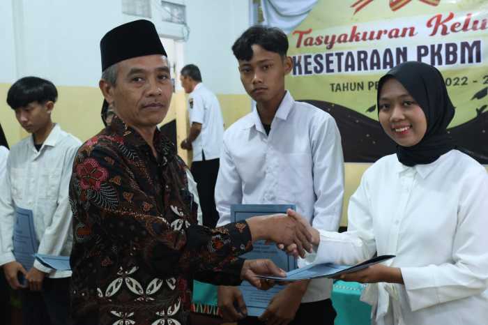 Photo of Lulusan PKBM Siap Bersaing di Jenjang Lebih Tinggi