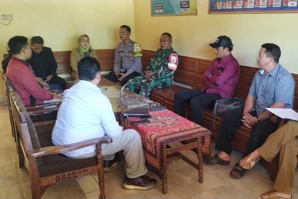 Photo of Pihak Diduga Penjual Tanah Tidak Hadir, Mediasi Buntu