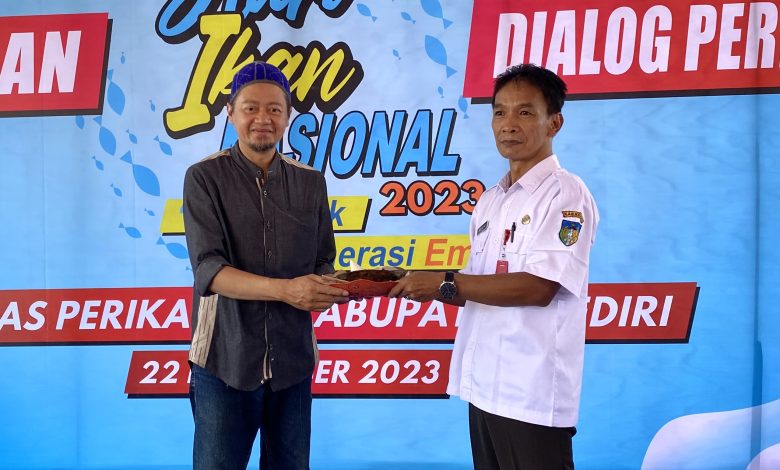 Photo of Dorong Produktivitas Perikanan, Pemkab Kediri Gelar Dialog Dengan Pembudidaya