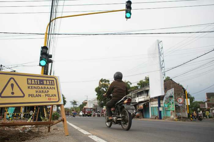 Photo of Dukung Akses ke Bandara, Pemkab Kediri Lebarkan Jalan Simpang Empat Banyakan