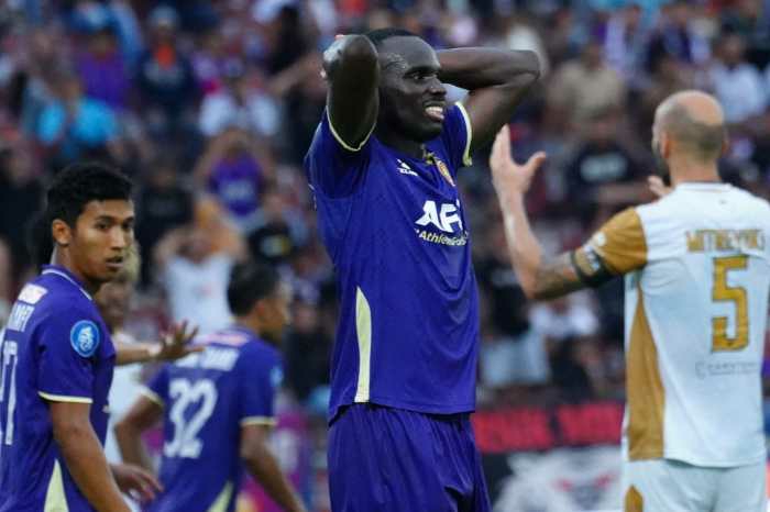 Photo of Serangan Kurang Efektif, Persik Ditahan Imbang Dewa United Tanpa Gol