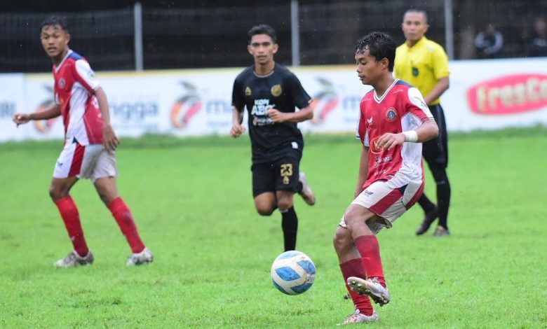 Photo of Cetak Gol di Menit Krusial, Persedikab Raih Tiga Poin Pertama Babak 28 Besar