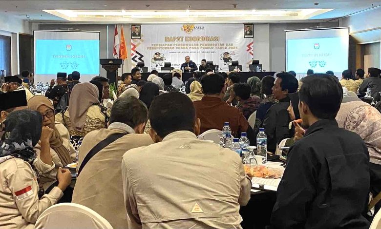 Photo of Gelar Rakor Bersama Panwascam, Bawaslu Kabupaten Kediri Tekankan Sejumlah Hal Berikut