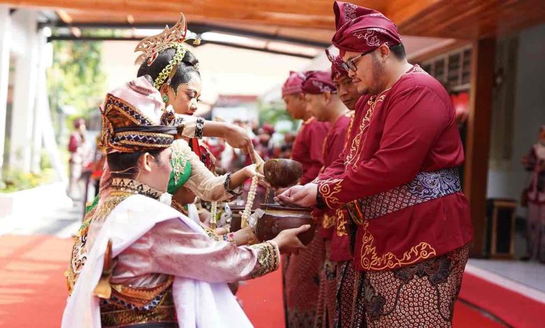 Photo of Sejarah Dibalik Penetapan HUT hingga Representasi Tagline Kediri Berbudaya