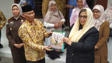 Photo of Rajut Kebersamaan, Forkompimda Kota Kediri Silahturahmi Idul Fitri ke Ponpes Wali Barokah