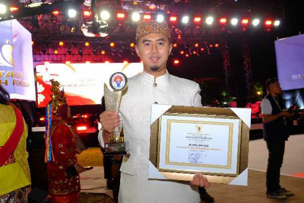 Photo of Motivator Muda Aqil Baihaqi Terima Penghargaan Pemuda Berprestasi Tingkat Nasional