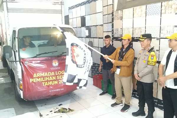 Photo of KPU Kota Kediri, Mulai Distribusikan Logistik Pilkada Serentak 2024