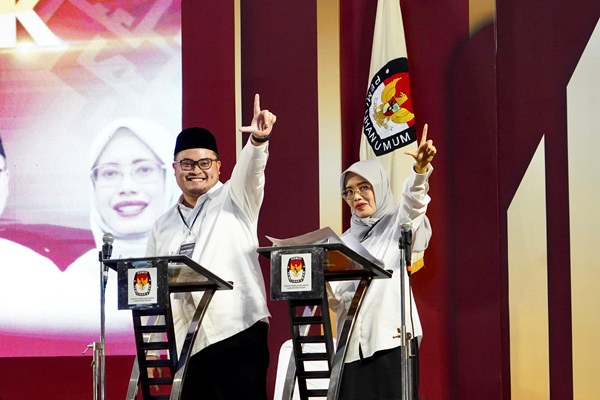 Photo of 77 Persen Warga Kediri Jatuhkan Pilihan Kepada Dhito-Dewi di Pilkada 2024