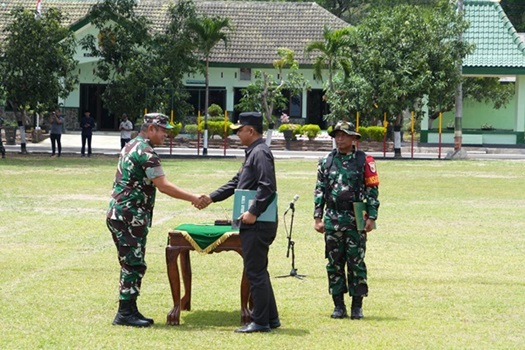 Photo of Resmi Ditutup, TMMD ke-122 Berhasil Bangun Jalan Tembus Antar Desa di Kabupaten Kediri