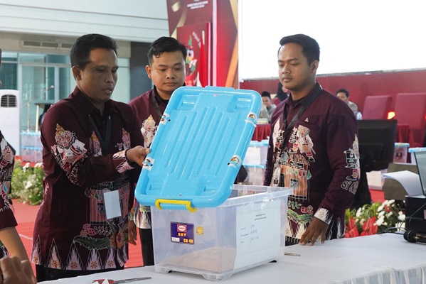 Photo of Partisipasi Masyarakat di Pilkada 2024 Meningkat Hingga 72 Persen