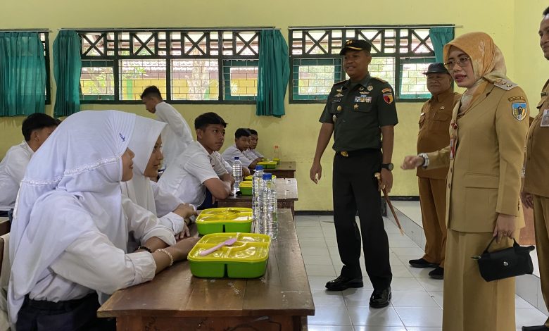 Photo of Program Makan Bergizi Gratis di Kediri Mulai Direalisasi, Sasar 3.101 Siswa