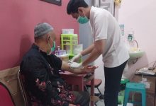 Photo of Ulang Tahun, Warga Kota Kediri Dapat Kado Cek Kesehatan Gratis