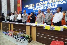 Photo of Mulai Dari Judol Sampai Narkoba, Diungkap Polres Kediri Kota Dalam Operasi Pekat Semeru 2025