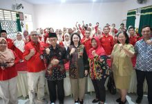 Photo of Rencana Integrasi Sekolah Rakyat, Mbak Cicha Perjuangkan Kesejahteraan Guru SMA Dharma Wanita