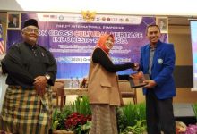 Photo of Simposium Internasional UNP Kediri, Koneksikan Pelestarian Budaya Lintas Negara Indonesia – Malaysia