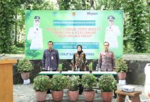Photo of Optimalkan Retribusi Kebersihan, DLHKP Kota Kediri Gandeng PDAM Tirta Dhaha