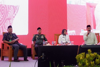 Photo of Momen Harkitnas, Ponpes Wali Barokah Bekali Santri Wawasan Kebangsaan, Bela Negara, dan Moderasi Beragama