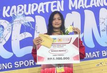 Photo of Cabor Akuatik Kabupaten Kediri Amankan 2 Medali Emas di Porprov Jatim 2025