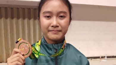 Photo of Debut Manis Kezia Nathania, Raih Perunggu di Wushu Taolu Porprov Jatim
