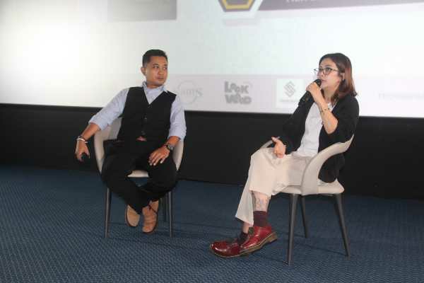 Photo of Sutradara Ninndi Raras Berbagi Ilmu di Kota Kediri, Dorong Komunitas Berkarya Lewat Film Pendek