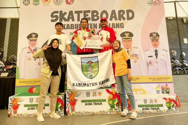 Photo of Skateboard Sumbang Emas, Kabupaten Kediri Tambah Perolehan Medali di Porprov Jatim 2025