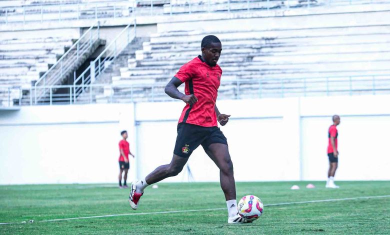 Photo of Persik Gaet Penyerang Asal Prancis Sylvain Atieda