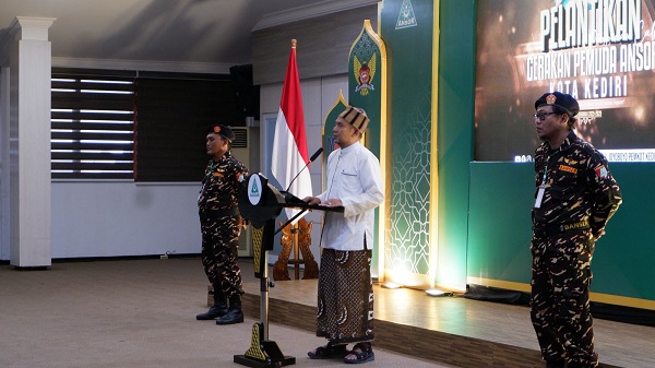 Photo of Hadiri Pelantikan Pengurus PC GP Ansor Kota Kediri, Gus An’im Titipkan Pesan Berikut